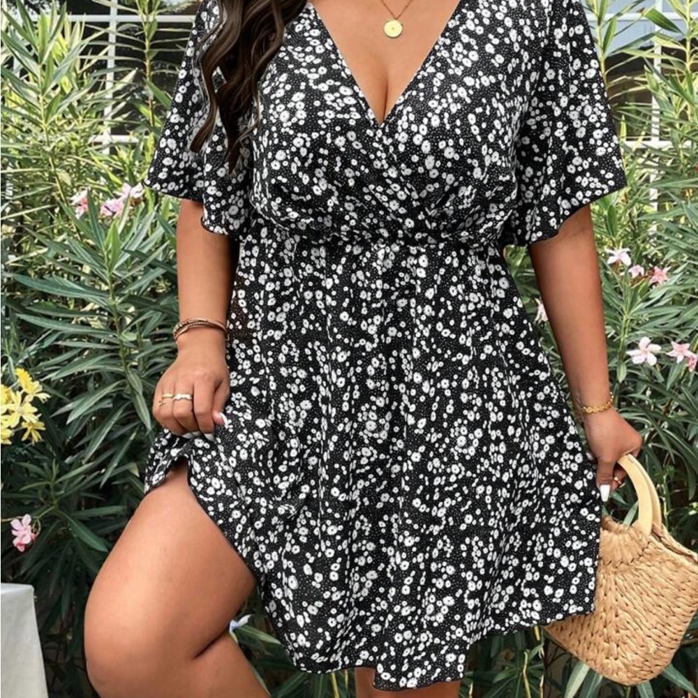 SHEIN Black and White Mini Dress